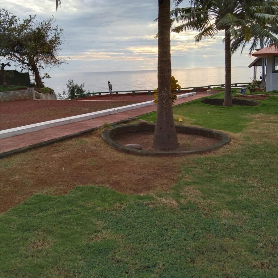 Seashore Beach Resort Varkala Dış mekan fotoğraf