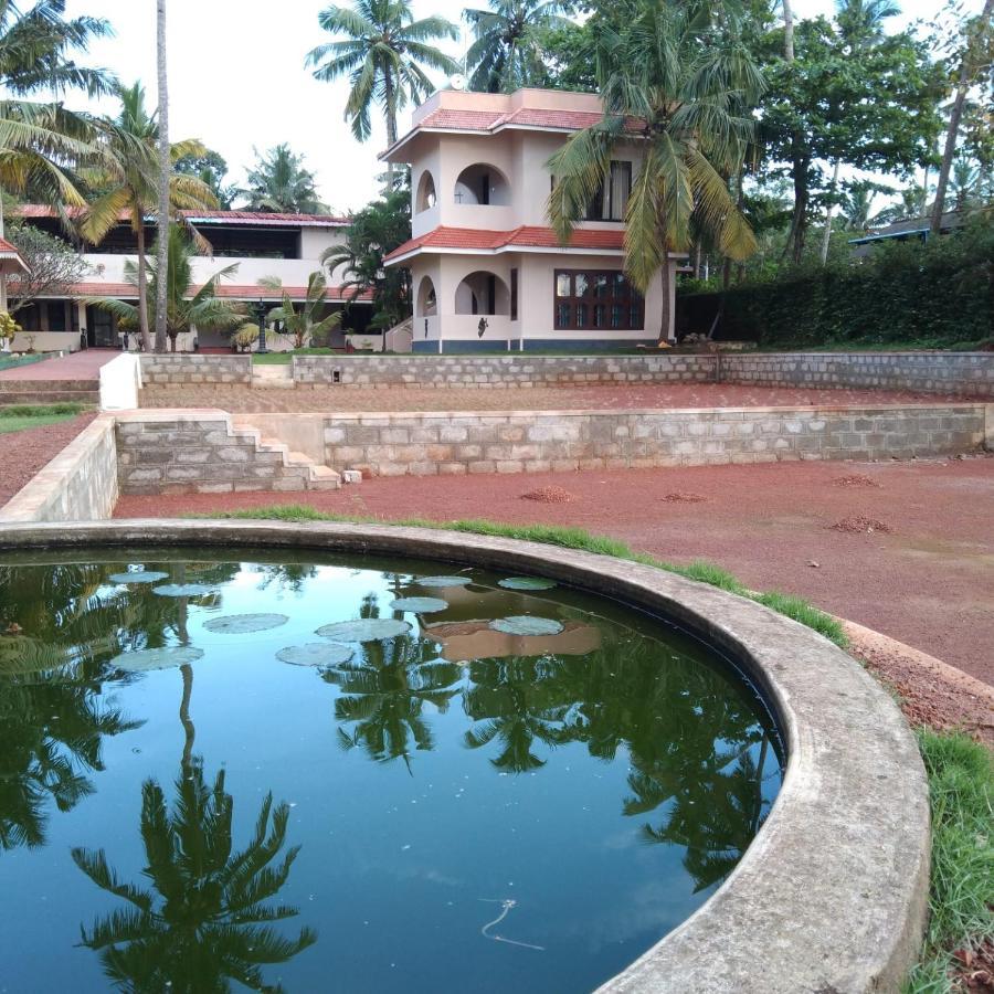 Seashore Beach Resort Varkala Dış mekan fotoğraf